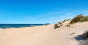 Olivanova Beach, Golf&Hipica MET