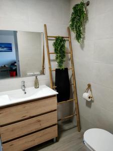 Olivanova Beach, Golf&Hipica MET