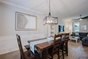 Lowcountry Lodge! In the heart of historic Old Town Bluffton SC