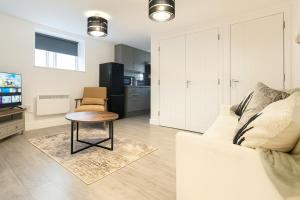 Kehoes Nest Near Etihad Stadium & Coop Live Arena Sleeps 3