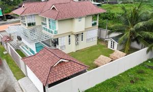 Kamala Beach Phuket - 4BR Private Luxury Pool Villa with Maid