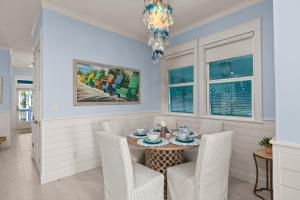 Nuestro Sueno, cottage at The Shores home
