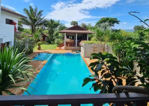 Clear Water Pool Villa