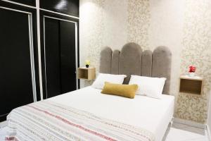 Central B1 Chic & Shock , hivernage city center