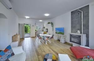 Casa Giuditta with Air Conditioning and Pool