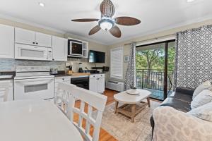 Beach Access Oceanfront Hilton Head Studio