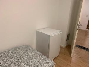 Moderne Zimmer in Rosengarten mit Gemeinschaftsbad & Küche