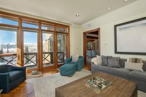 Lorian 4 True Ski In Out Resort Condo 4Bd 3,5Ba Sleeps 12