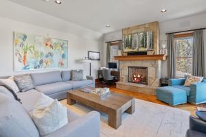 Lorian 4 True Ski In Out Resort Condo 4Bd 3,5Ba Sleeps 12