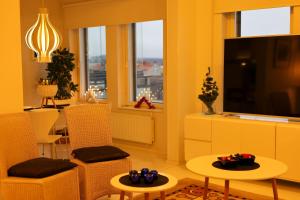 Mamis arctic penthouse