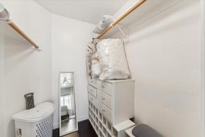 Desert Oasis STV QC Salt Pool and Baja Deck