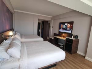 Armon Plaza Montreal Airport