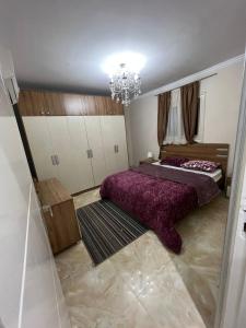 A distinctive apartment overlooking the most important street in Dokki