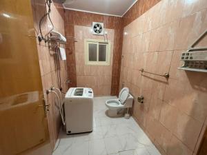 شقق الورود المخدومة