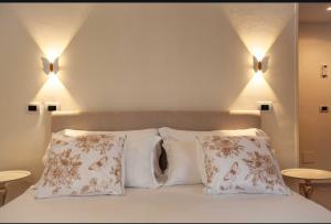 Farfalla Bianca - Rooms