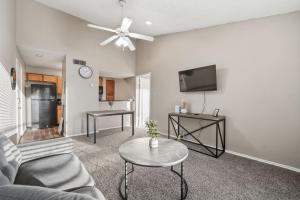 District West Apartments Simple Modern Home