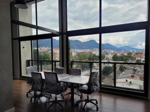 Cozy loft apartment near El Virrey park