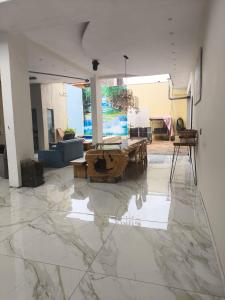 House in Marex near the airport