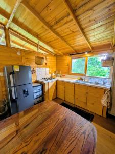 Cabaña Caracolí. Tranquilidad vía a la laguna