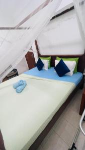 Lunai Hotel & Restaurant