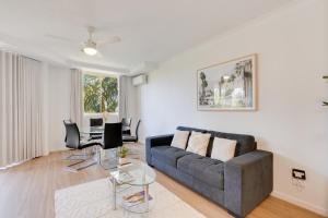 1 BR in Gold Coast City Center with Balcony Views