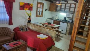 Complejo con piscina Cubierta