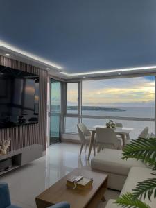 Apartamento en Palmetto sunset frente al mar piso 20