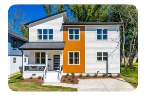 Brand New 3 Bed 3 Bath Modern Home in Downtown