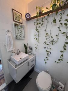 Quarto em apartamento compartilhado em Copacabana