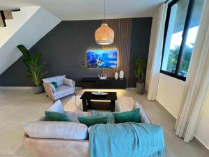 Amazing 3 BR Villa by Vistacana Rentals