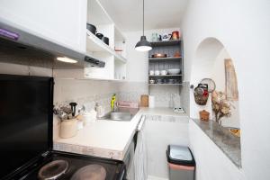 Family friendly seaside apartments Zaglav, Dugi otok - 9726