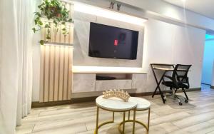 Beautiful and quiet aparment, near to Larcomar, cliff, Kennedy Park