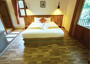 Boreirom Hill & Lodge By JK6