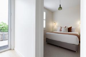 Walter Street Retreat