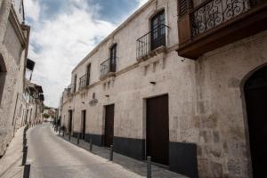 Acolpacha Tambo Boutique