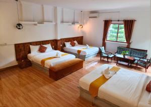 Boreirom Hill & Lodge By JK6