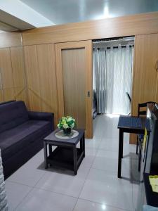 Peaceful Pasay Oasis - Entire Apartment for Rent