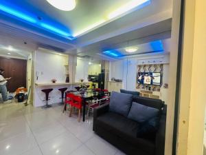 Xenial Pasay City Apartment for Rent - Entire House Front of Mall of Asia