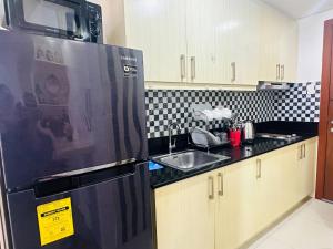 Xenial Pasay City Apartment for Rent - Entire House Front of Mall of Asia