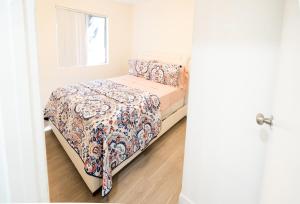 Cozy 2 Bedroom In Hollwood area Close to Downtown La