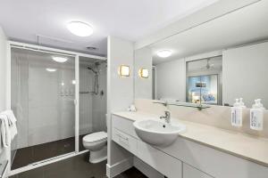 Beachfront Luxury Resort Living