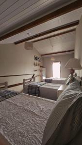 apartamento 200 mts praia do sape com piscina