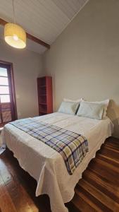 apartamento 200 mts praia do sape com piscina