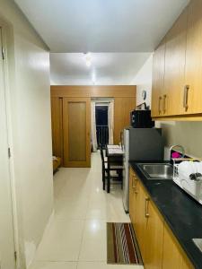 Fancy Pasay City Apartment for Rent - Mall of Asia Nearby front of Mall Of Asia