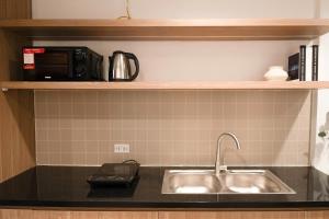 Whole House with 3 Bedrooms in Hoan Kiem - 7mins to Hoan Kiem lake - FREE launchdry & breakfast