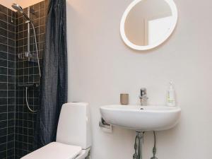 Romantic 2 person holiday home in Give