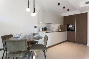 La Lorraine - Proche plage, 10m Palais, central, clim, moderne