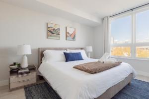 Sleek Loft 15 Min from NYC with Manhattan View