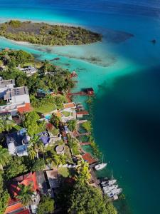 Casa China Guesthouse & Hostal