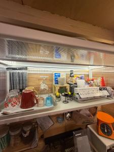 Great access to Yokota Air Base! 203 Tokyo Fussa American Log House